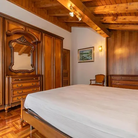 Casa Noris Διαμέρισμα Falcade